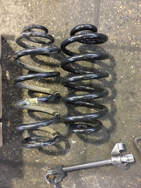 Установка занижающих спортивных пружин Eibach Pro-Kit E10-20-017-01-22 на BMW X6 E71